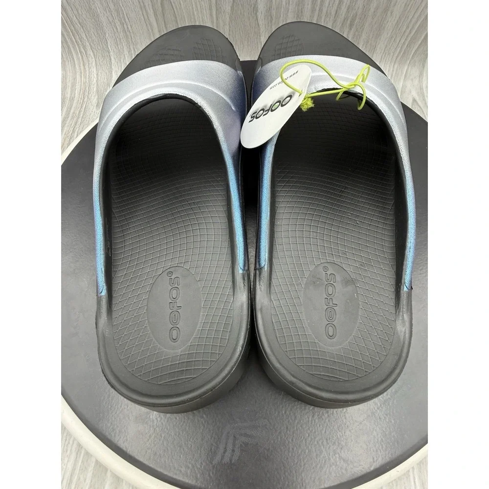OOFOS OOahh Luxe Womens Size 8 Frost Sparkle Blue Slip On Recovery Slide Sandals